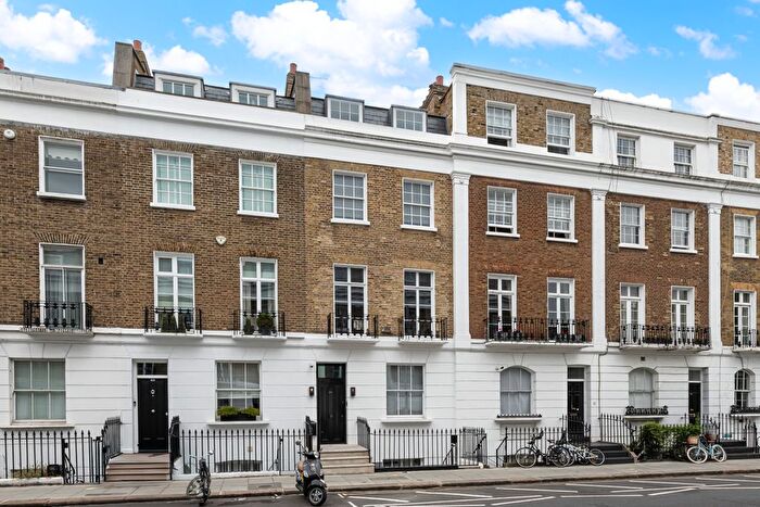 4 Bedroom Town House To Rent In Sydney Street, London, SW3
