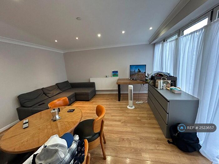 2 Bedroom Terraced House To Rent In Natalie Mews, London, N22