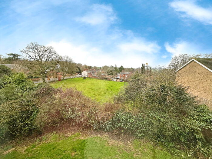 3 Bedroom Detached House For Sale In Baileys Lane, Burton Overy, Leicester, LE8