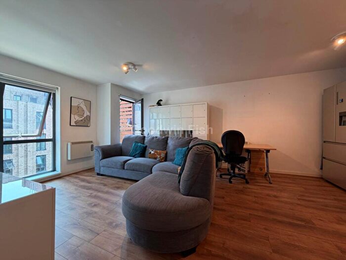 2 Bedroom Apartment For Sale In Quay, Ordsall Lane, Salford, M5