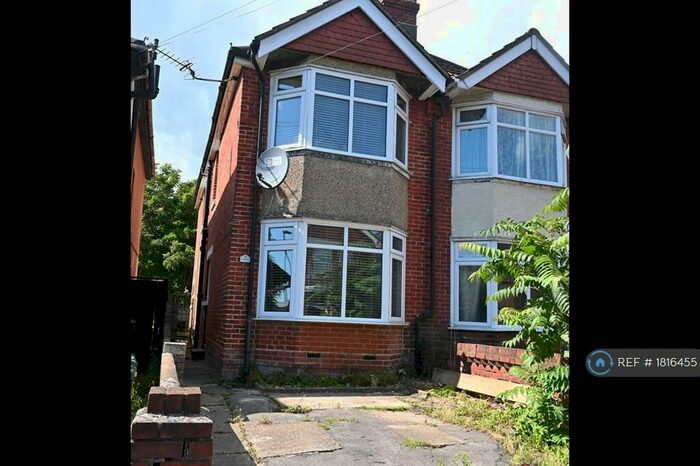 3 Bedroom Semi-Detached House To Rent In Anglesea Road, Southampton, SO15