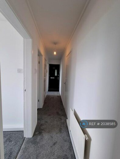 2 Bedroom Flat To Rent In Bamburgh Walk, Newcastle Upon Tyne, NE3