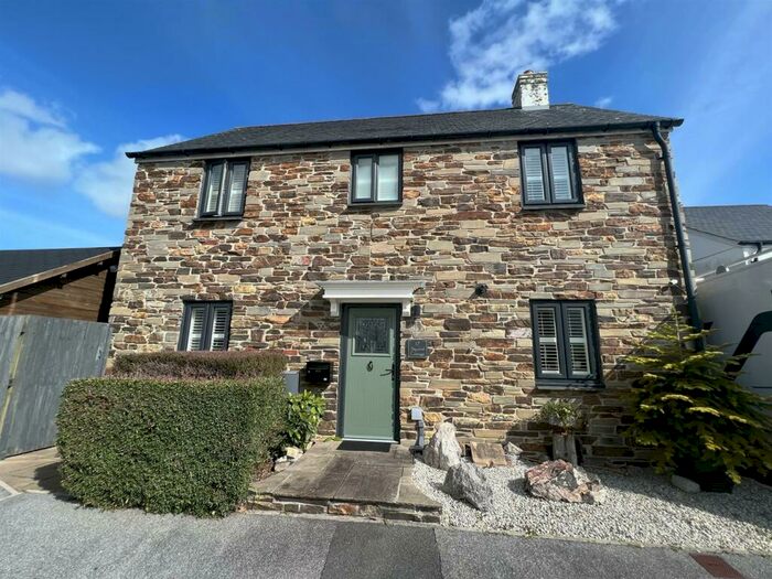 3 Bedroom Detached House To Rent In Fettling Lane, Charlestown, St. Austell, PL25