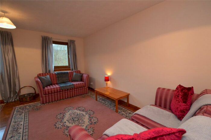 1 Bedroom Flat To Rent In Fortingall Place, Glasgow, G12