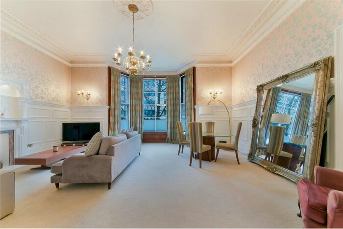 2 Bedroom Flat To Rent In Cromwell Road, London, SW5