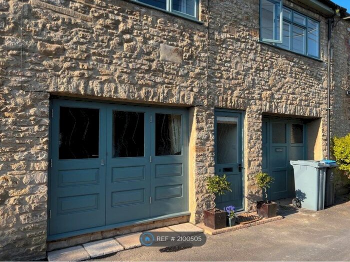 3 Bedroom Terraced House To Rent In Rectory Lane, Woodstock, OX20