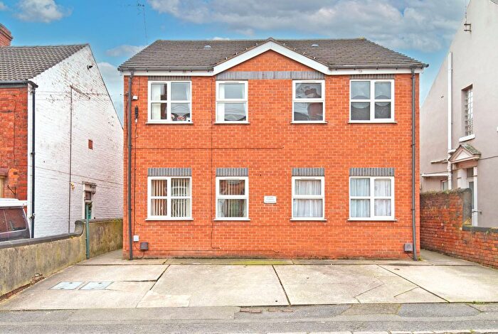 1 Bedroom Flat To Rent In Cobden Road, Chesterfield, S40