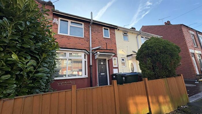 Terraced House To Rent In Hastings Road, Coventry, CV2