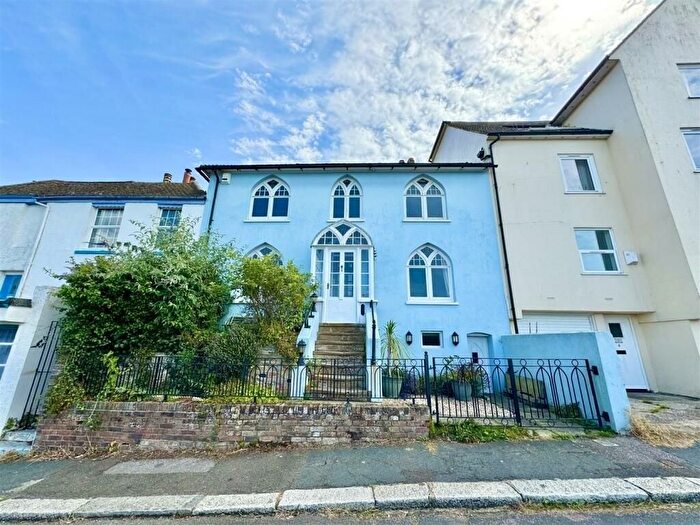 4 Bedroom Terraced House For Sale In St. Marys Terrace, Hastings, TN34