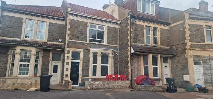 1 Bedroom Flat To Rent In Staple Hill Road, Bristol, BS16