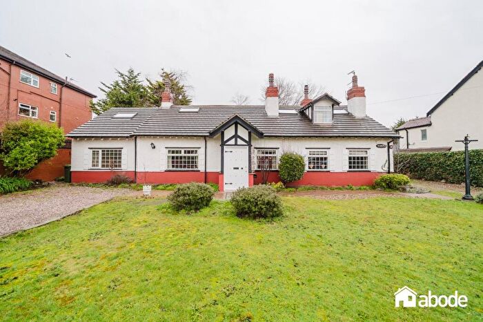 4 Bedroom Detached Bungalow For Sale In Dowhills Road, Liverpool, L23