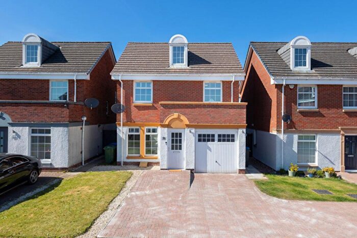 3 Bedroom Detached House For Sale In Sibbald View, Armadale, EH48
