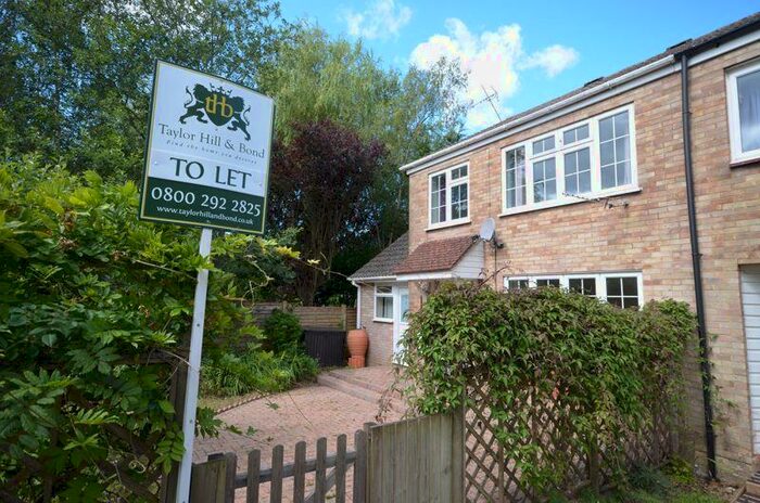 4 Bedroom End Of Terrace House To Rent In Ashton Close, Bishops Waltham, Southampton, SO32