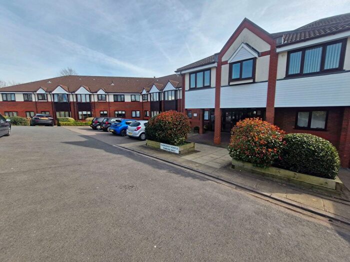 2 Bedroom Flat For Sale In Beechcroft, Stafford Moreton Way, Maghull, L31