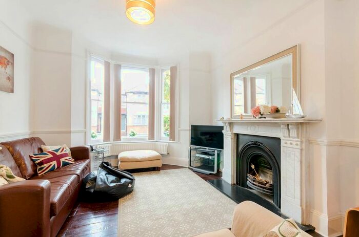 5 Bedroom Property To Rent In Wiverton Road, Sydenham, London, SE26