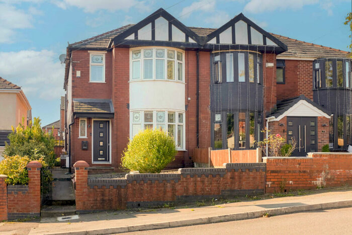 3 Bedroom Semi-Detached House To Rent In Southgrove Ave, Sharples, Bolton, Greater Manchester, BL1