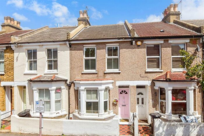 2 Bedroom Terraced House For Sale In Alpha Road, Croydon, CR0