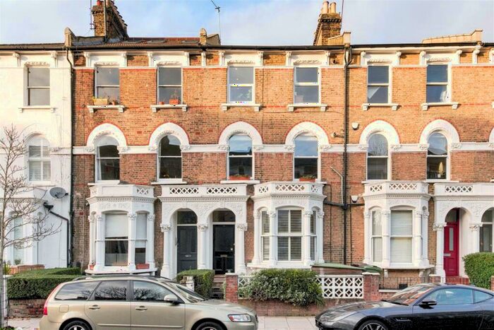 2 Bedroom Flat To Rent In Digby Crescent, Finsbury Park, N4