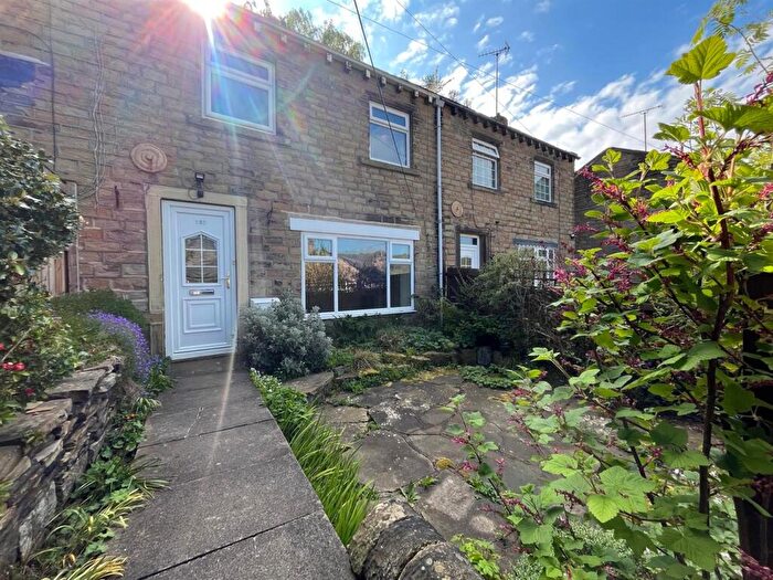 2 Bedroom House For Sale In Penistone Road, Kirkburton, Huddersfield, HD8
