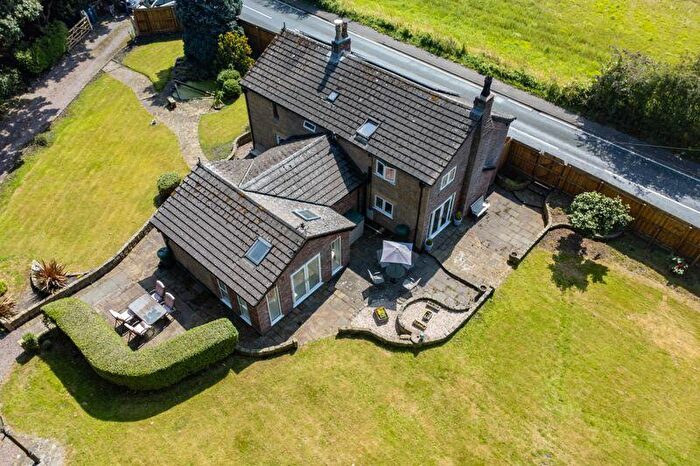 4 Bedroom Character Property For Sale In Ormskirk Road, Bickerstaffe, L39