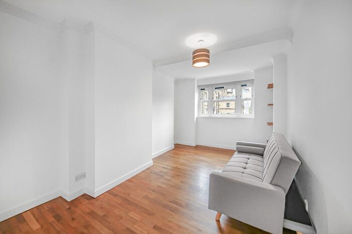 1 Bedroom Flat To Rent In St. Georges Buildings, St. Georges Road, London, SE1