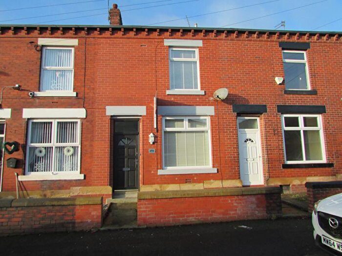 2 Bedroom Terraced House To Rent In Churchill Street Meanwood., OL12