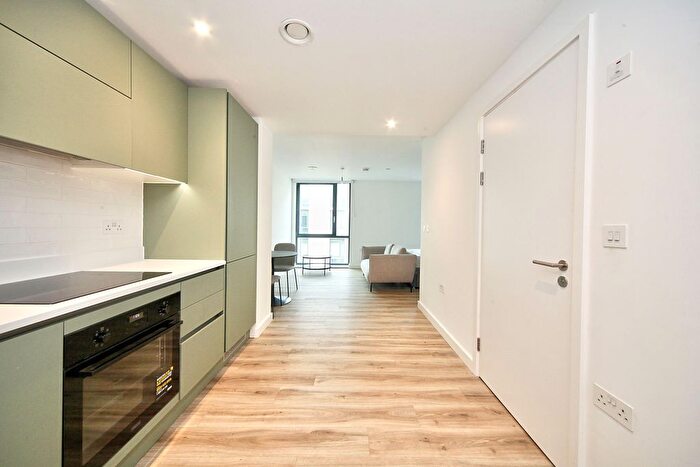 Studio To Rent In Studio Apartment In Viva Court, Kimpton Road, Luton, LU2