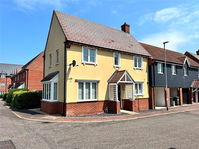 3 Bedroom Link Detached House For Sale In Market Lane, Witham, Essex, CM8