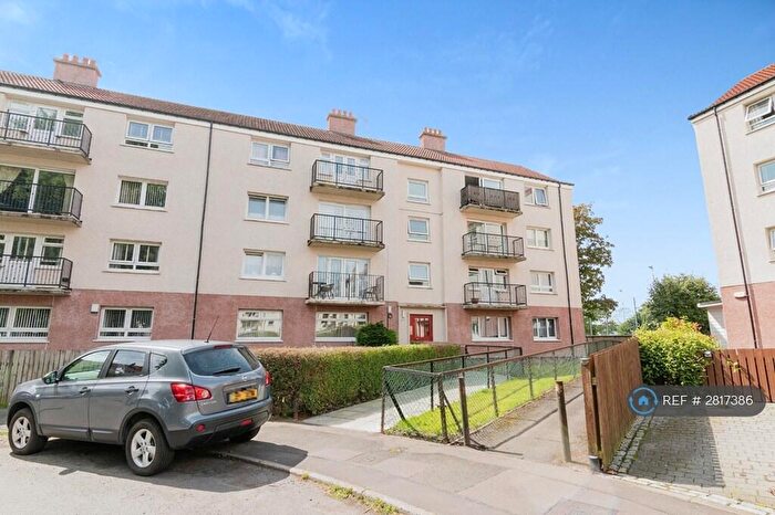 2 Bedroom Flat To Rent In Kerrycroy Avenue, Glasgow, G42