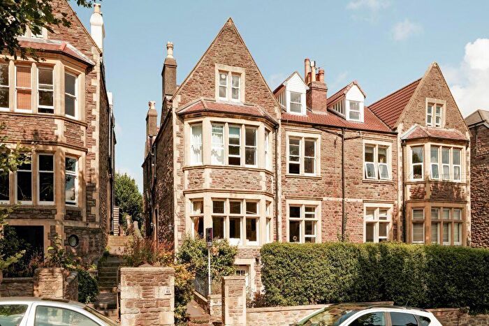 2 Bedroom Apartment For Sale In Clarendon Road | Redland, BS6