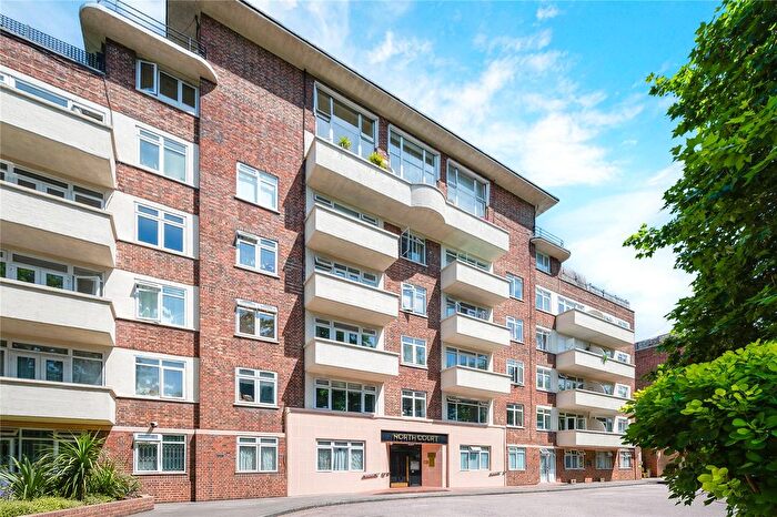 3 Bedroom Flat For Sale In Wellesley Court, Maida Vale, London, W9