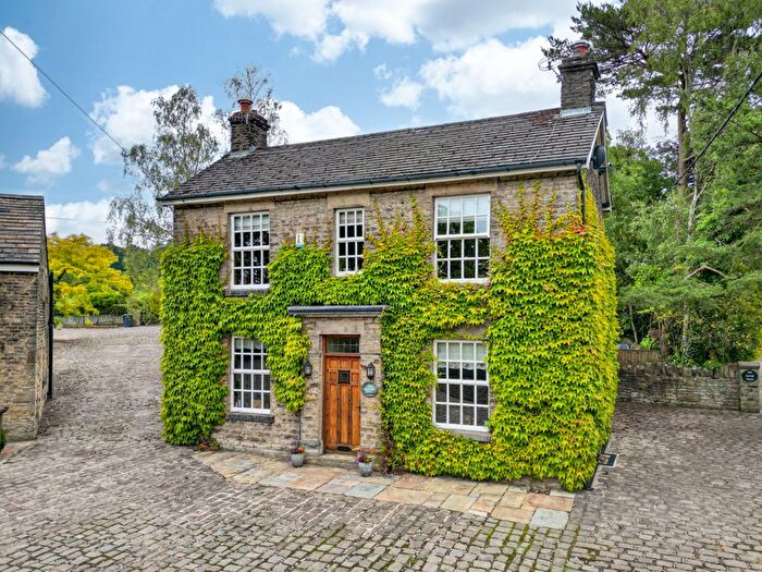 3 Bedroom Property For Sale In Miry Lane, Parbold, Wigan, WN8