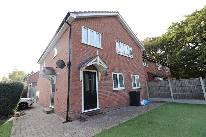 2 Bedroom Maisonette To Rent In Cherry Avenue, Brentwood, CM13