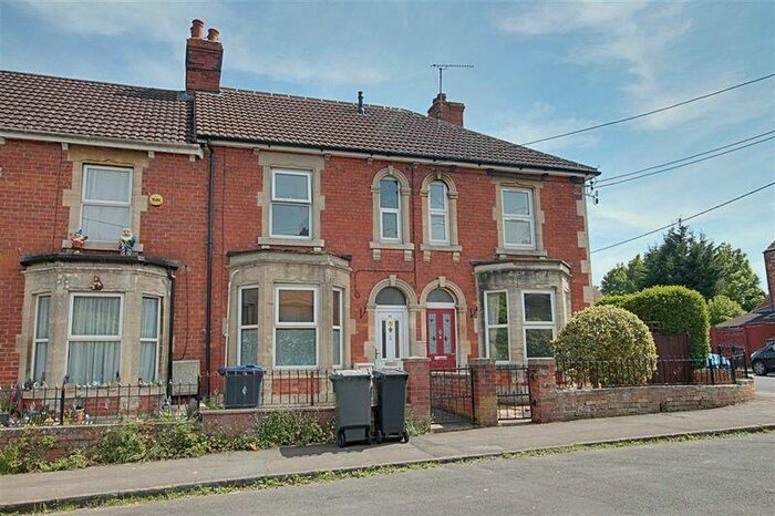 1 Bedroom Flat To Rent In Pitman Avenue, Trowbridge, BA14