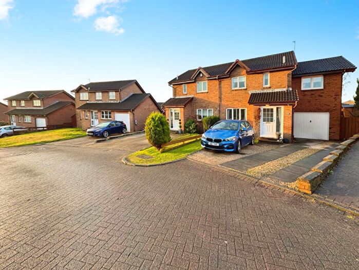3 Bedroom Semi-Detached House For Sale In Barra Crescent, Old Kilpatrick, Glasgow, Lanarkshire, G60