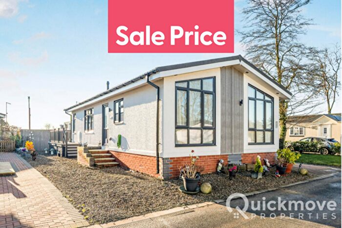 2 Bedroom Park Home For Sale In Bromyard, Herefordshire, HR7