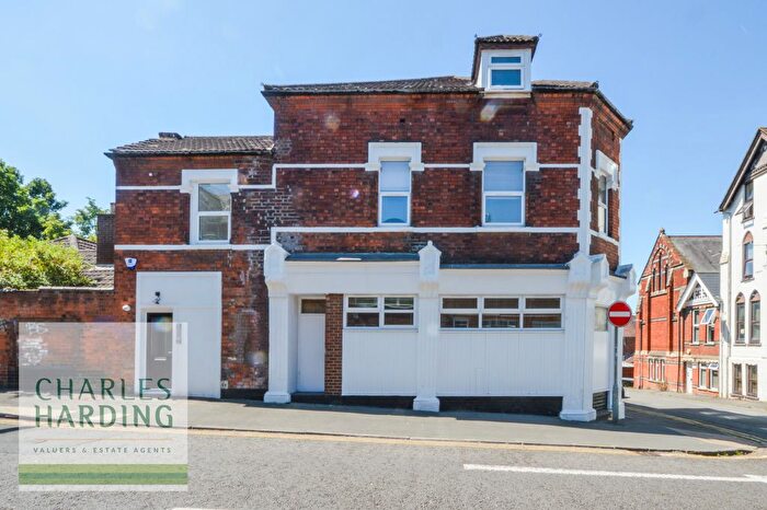 2 Bedroom Flat To Rent In Milton Road, Swindon, SN1