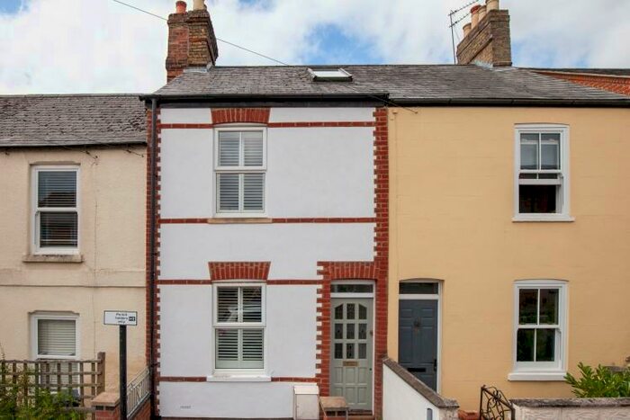 3 Bedroom Terraced House To Rent In New High Street, Headington, OX3