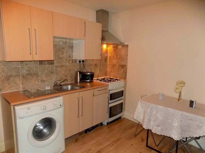 Studio To Rent In Coronation Road, Hayes, Middlesex, UB3