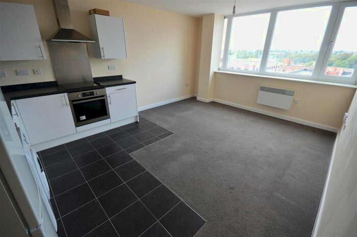 2 Bedroom Flat To Rent In St. Georges Retail Park, St. Georges Way, Leicester, LE1