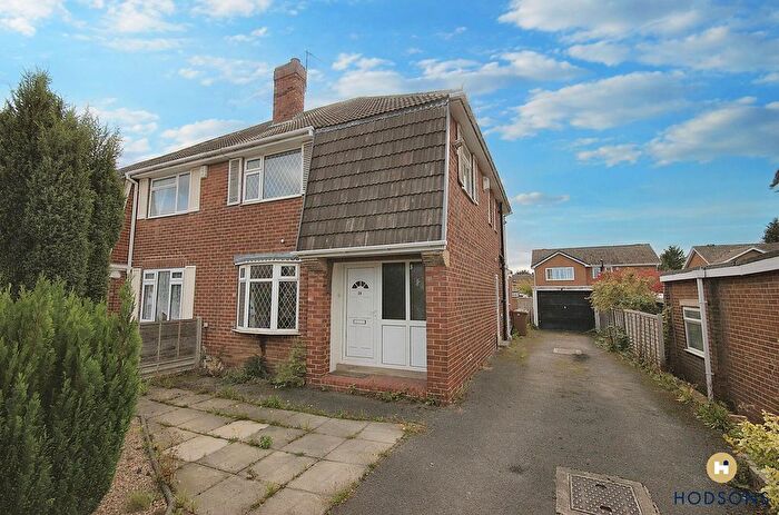 3 Bedroom Semi-detached House For Sale In Woolgreaves Drive, Sandal, WF2