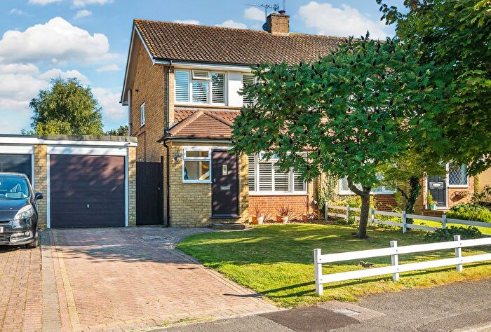 3 Bedroom Semi-Detached House For Sale In Willow Park, Otford, Sevenoaks, Kent, TN14
