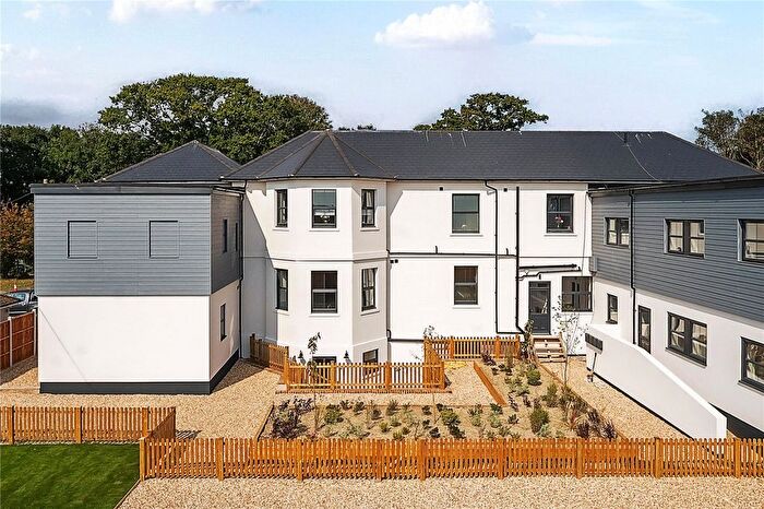 1 Bedroom Flat To Rent In Woodfield House, Tangmere Road, Tangmere, PO20