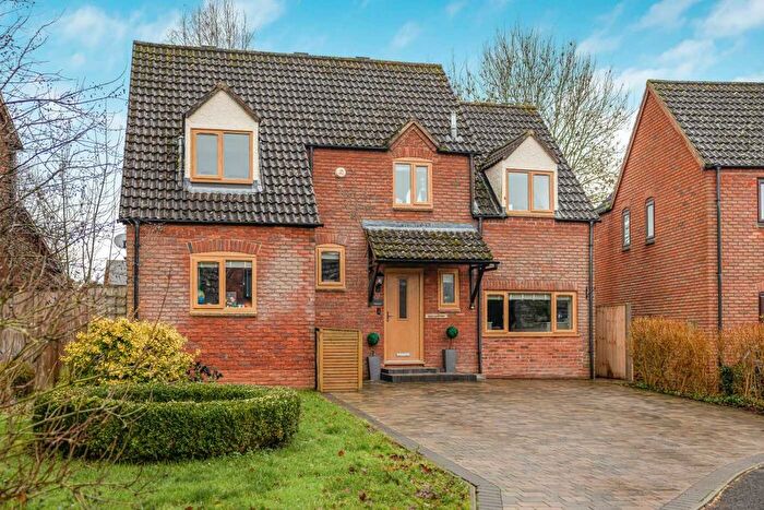 4 Bedroom Detached House For Sale In Updated Detached Home, Willow Rise, Sutton St. Nicholas, HR1