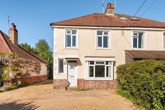 3 Bedroom Semi Detached House For Sale In Greenway Lane, Buriton, Hampshire, GU31