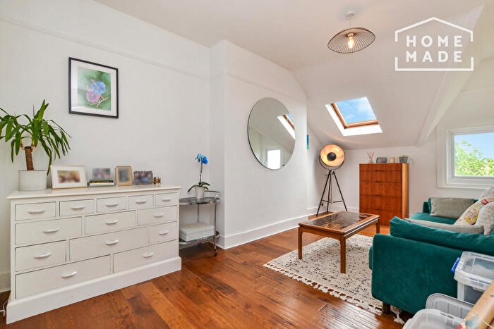 1 Bedroom Flat To Rent In Maberley Road, SE19