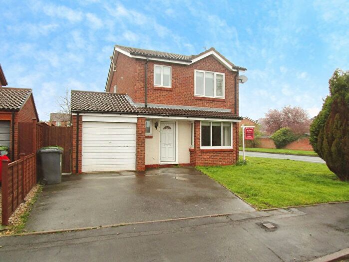 3 Bedroom Detached House To Rent In Severn Drive, Wolverhampton, WV6
