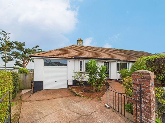 2 Bedroom Semi-detached Bungalow For Sale In Elm Park, Paignton, TQ3