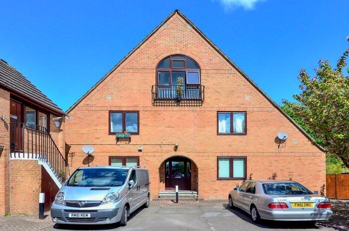 4 Bedroom Apartment To Rent In Capstan Way, Salters Road, Canada Water, Surrey Quays, Rotherithe, London, SE16