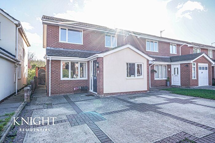 4 Bedroom Detached House For Sale In Pilborough Way, Colchester, CO3